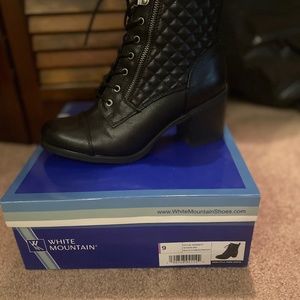 White Mountain Boots